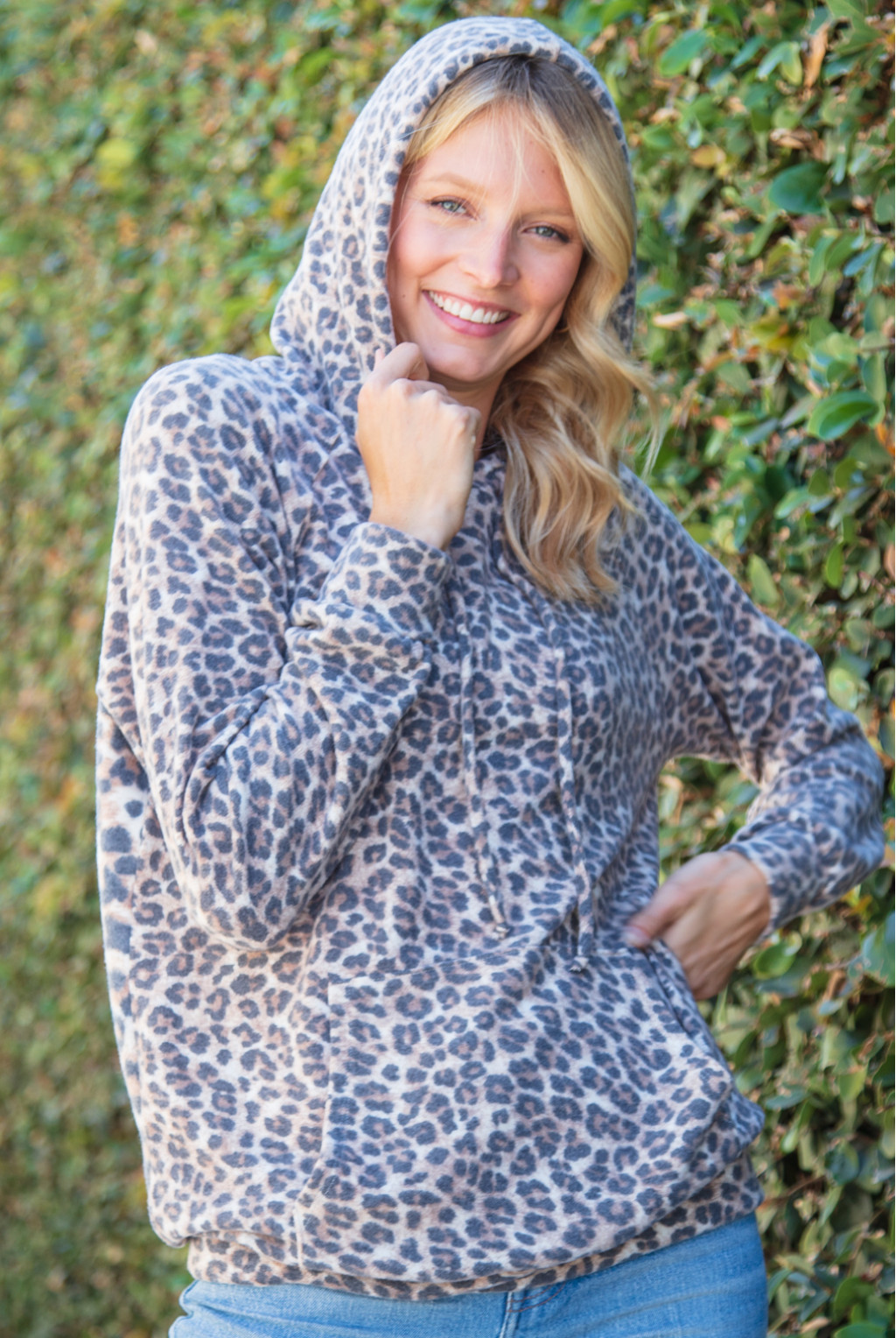 ANIMAL PRINT ULTRA SOFT POCKETED HOODIE
