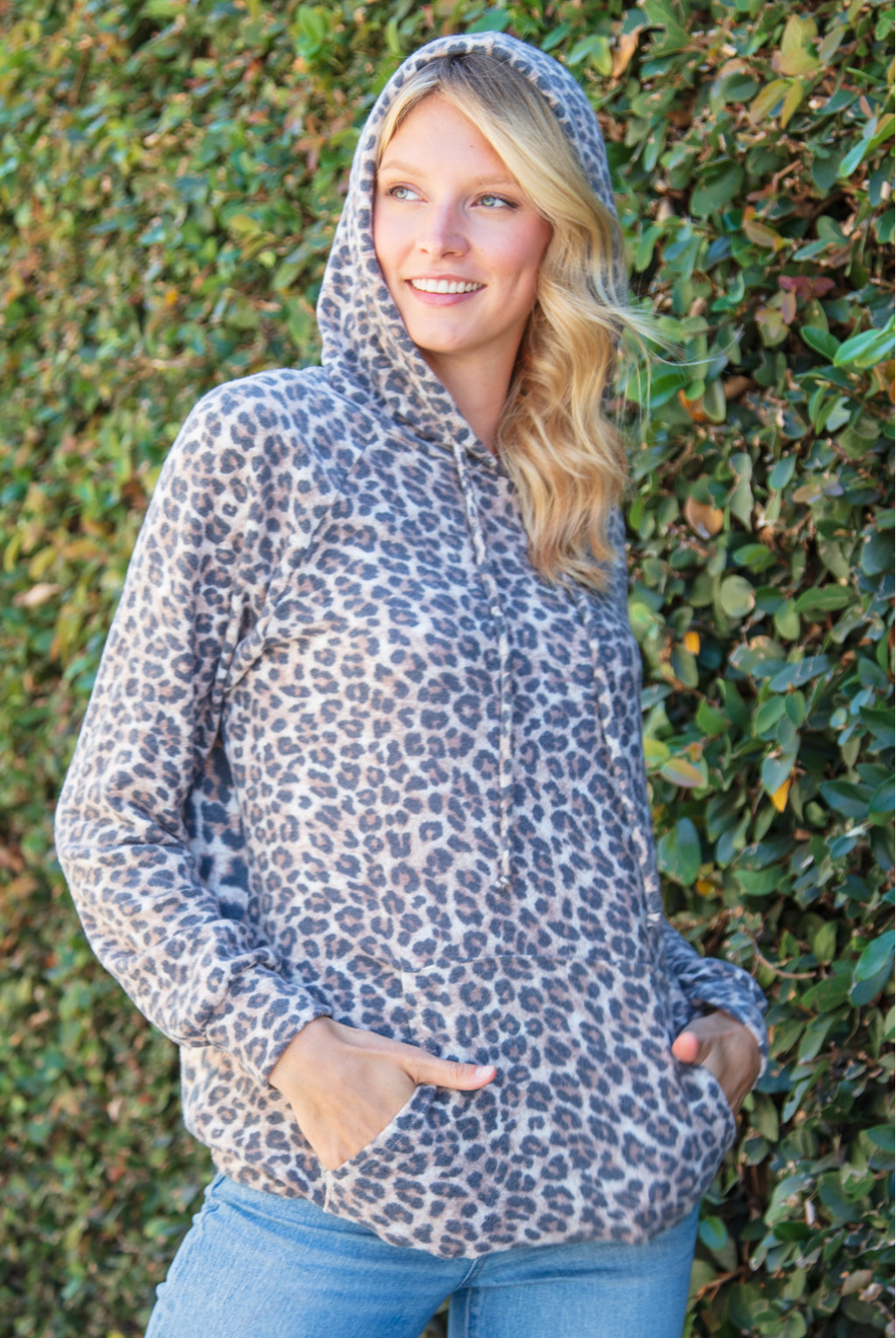 ANIMAL PRINT ULTRA SOFT POCKETED HOODIE