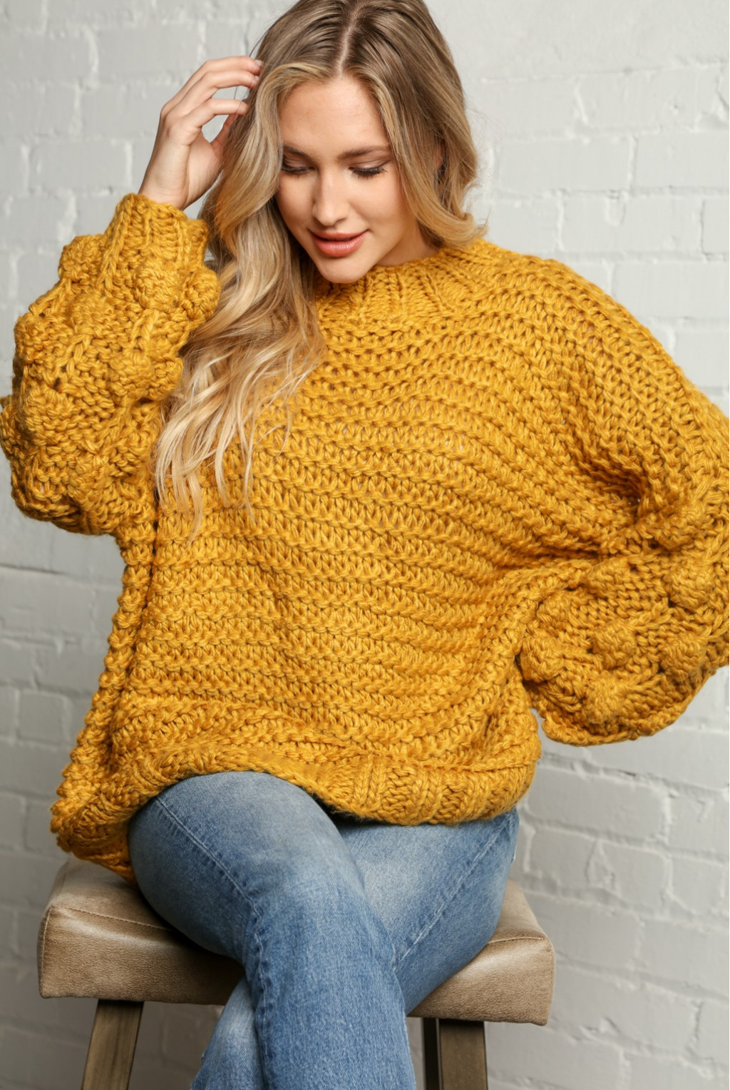 SUNFLOWER CABLE KNIT CHUNKY SWEATER